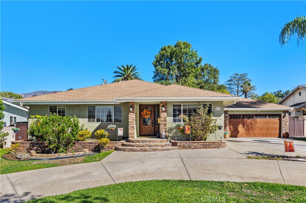 611 E Foothill Blvd Property Photo 6