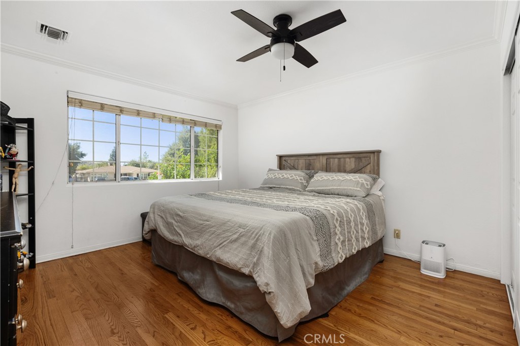 611 E Foothill Blvd Property Photo 26