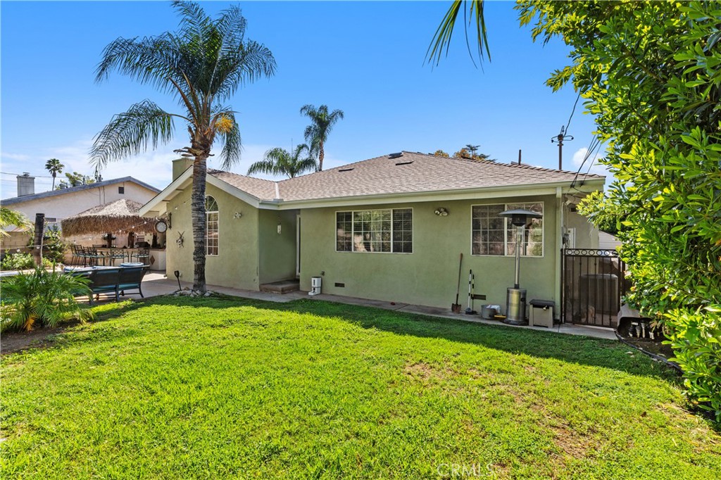 611 E Foothill Blvd Property Photo 32