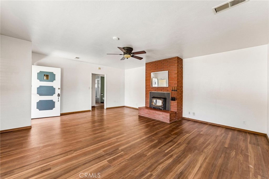 5047 Golden Property Photo 5