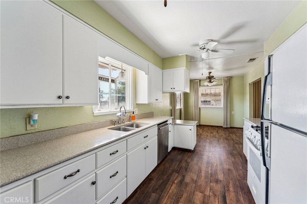 5047 Golden Property Photo 12