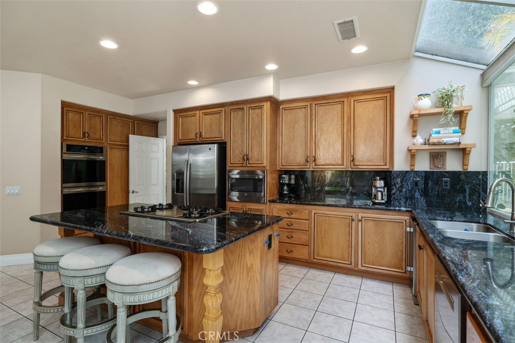 27531 Glenwood Property Photo 17