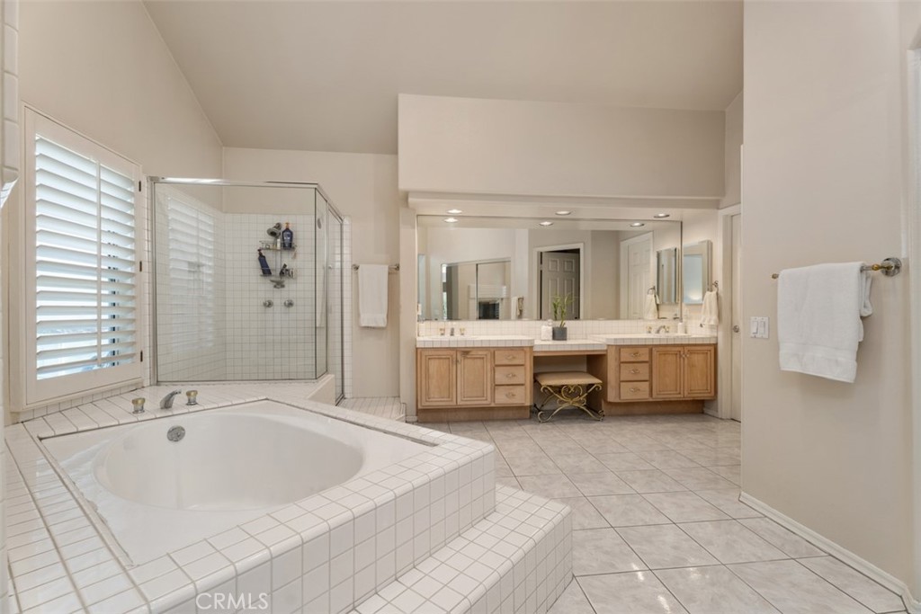 27531 Glenwood Property Photo 39