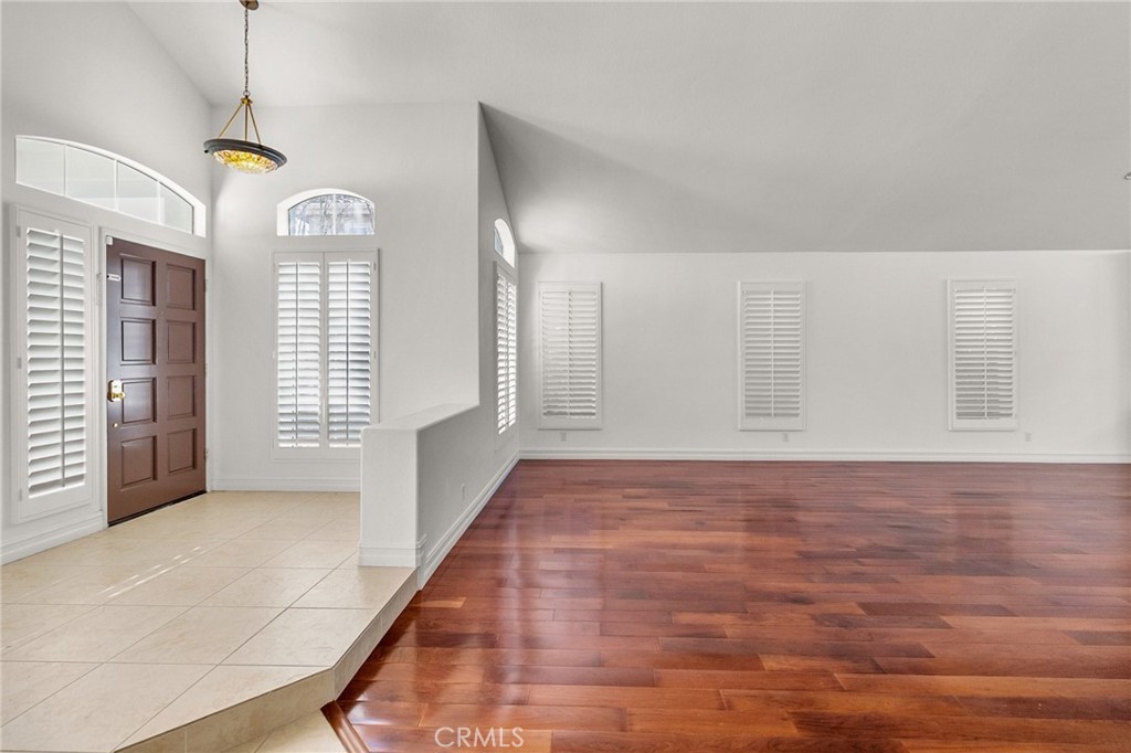 19 Obispo Property Photo 3