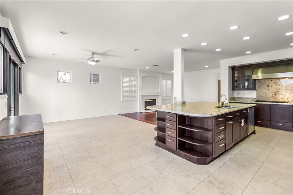 19 Obispo Property Photo 8