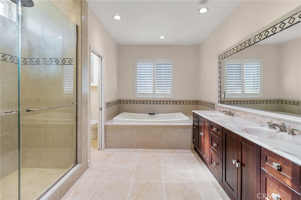 19 Obispo Property Photo 34