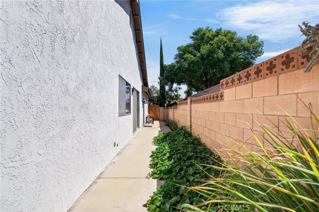 7639 Faust Property Photo 36
