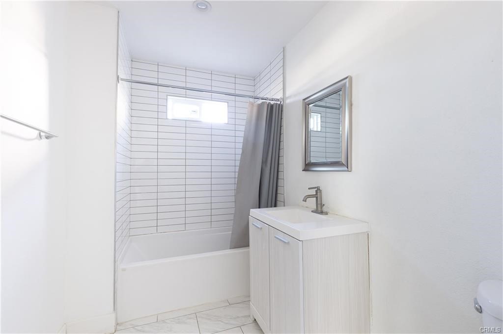 8825 Arrington Property Photo 4