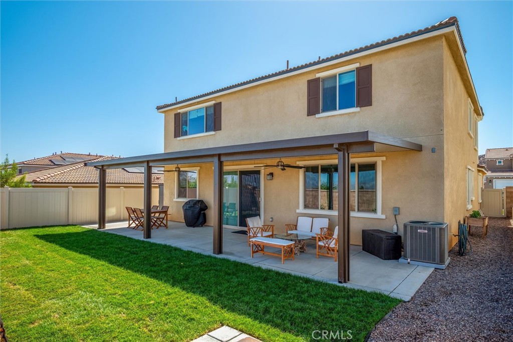 25330 Summer Creek Drive Property Photo 4