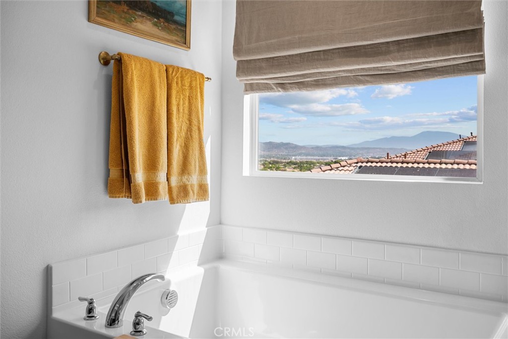 25330 Summer Creek Drive Property Photo 40