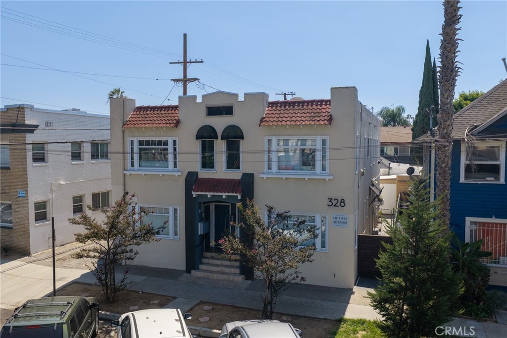 328 W 8th Street Property Photo 2