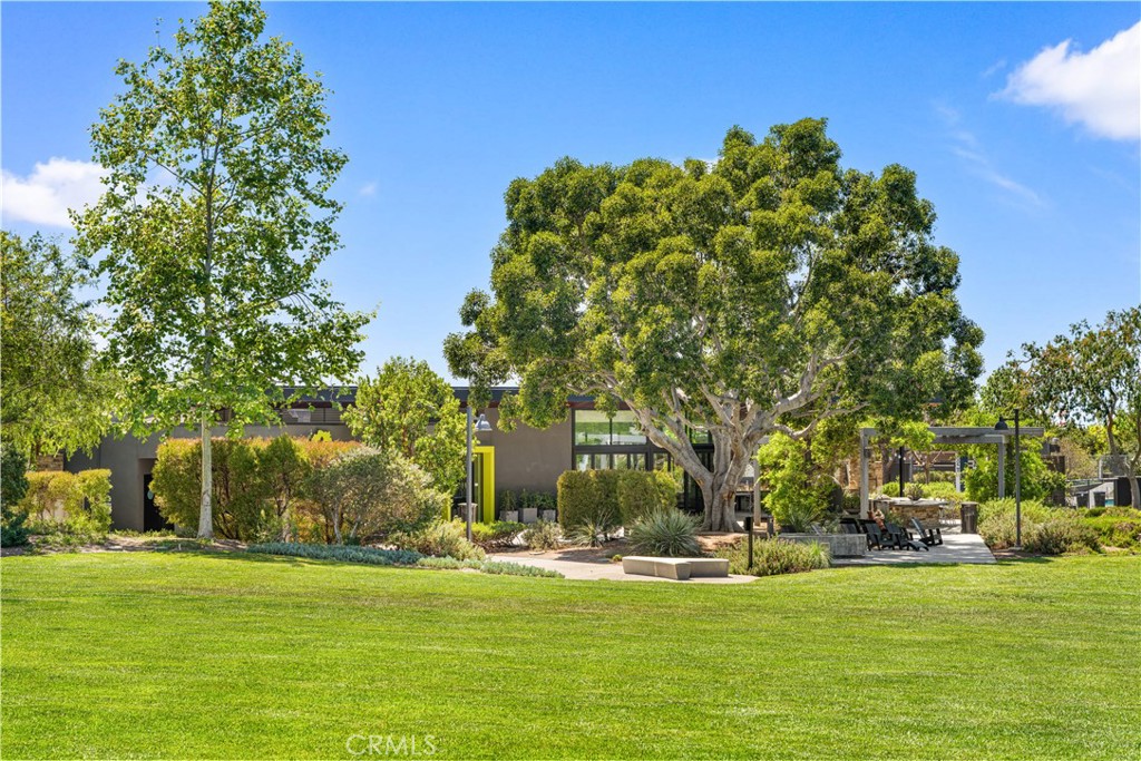 220 Follyhatch Property Photo 69