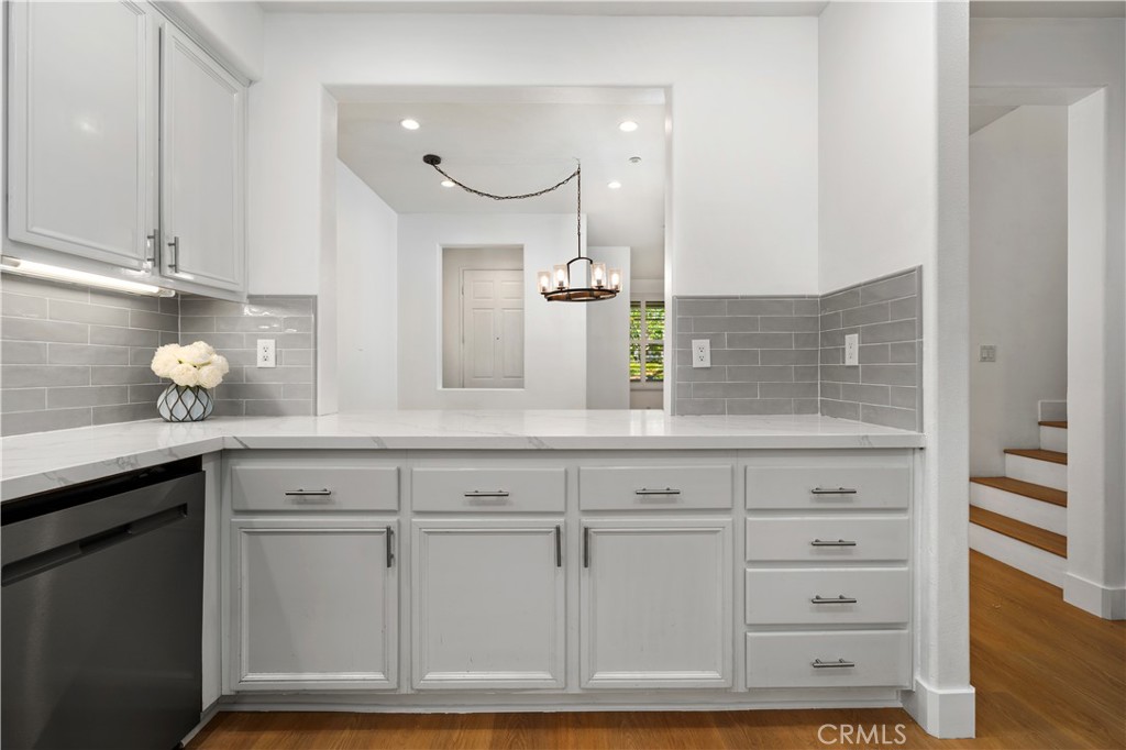 123 Sklar 37 Property Photo 12