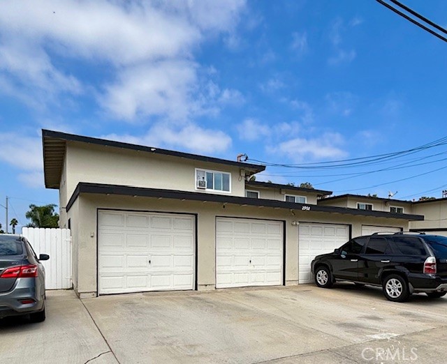 2902 Peppertree Lane Property Photo 7