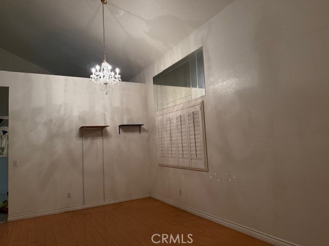 11347 Elwood Avenue Property Photo 5