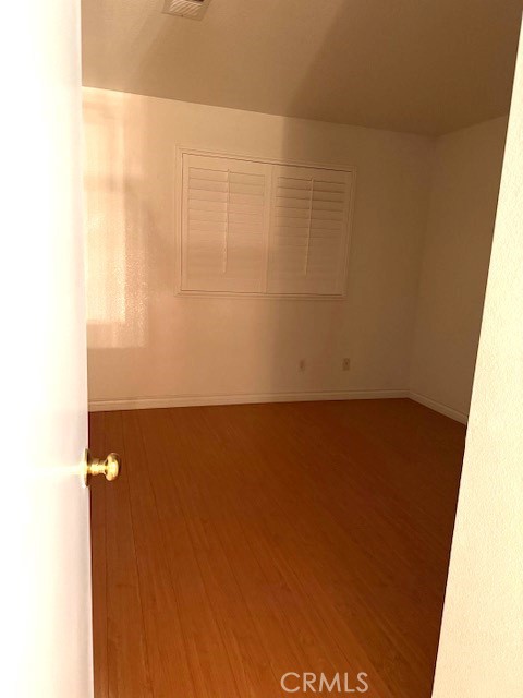 11347 Elwood Avenue Property Photo 12