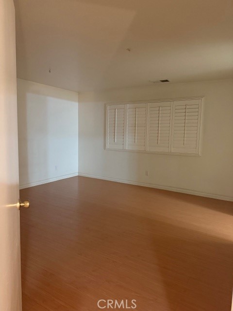 11347 Elwood Avenue Property Photo 16
