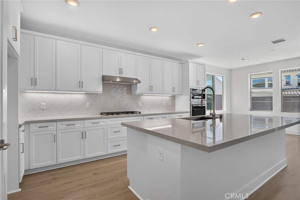 5064 Solace Drive Property Photo 13