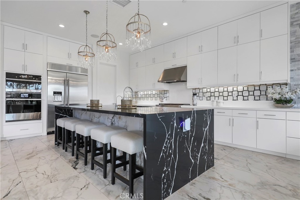 57910 Stone Creek Trail W Property Photo 8