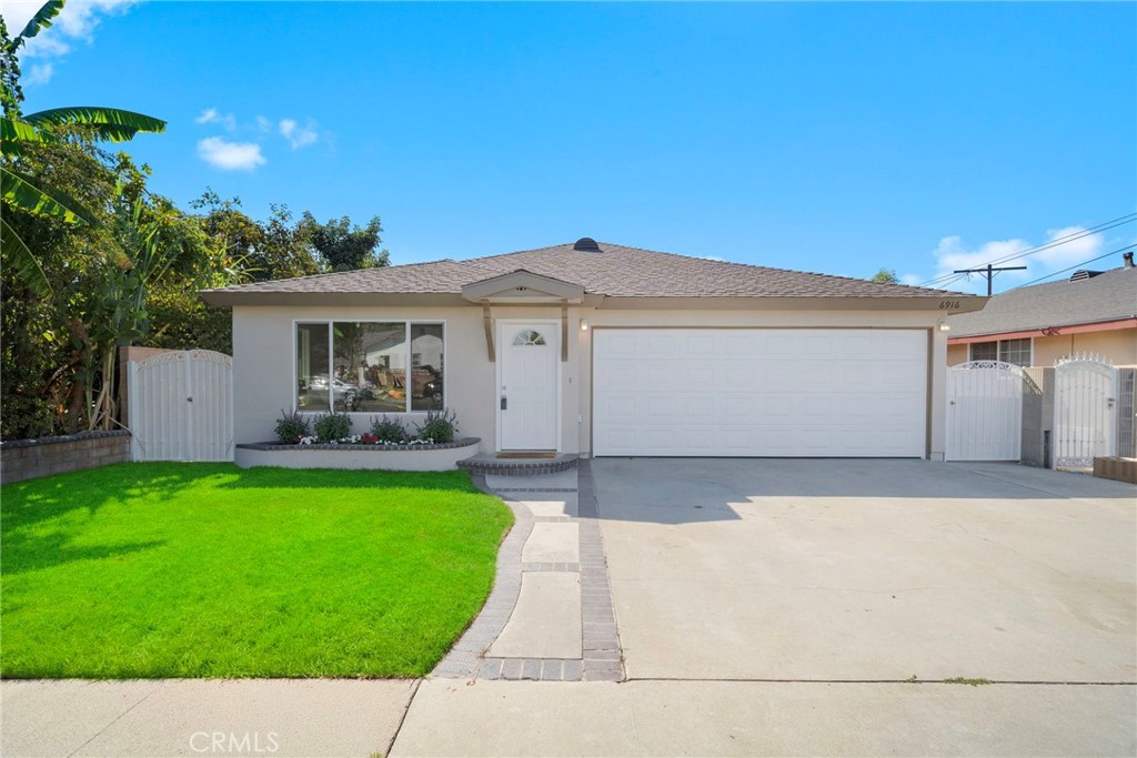 6916 Houston Property Photo 1