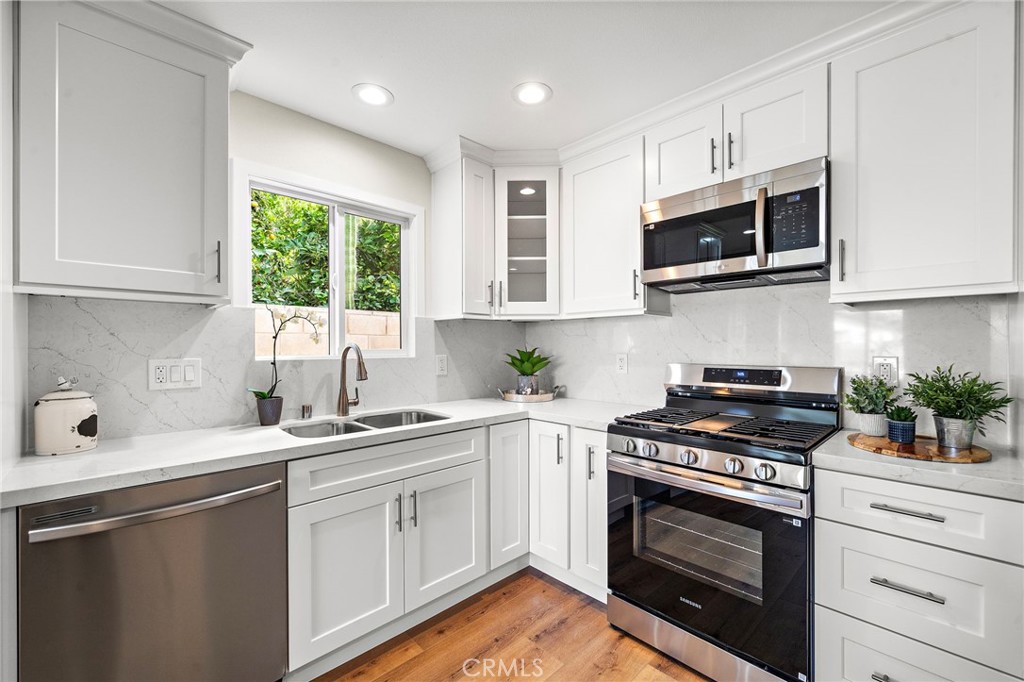 6916 Houston Property Photo 7
