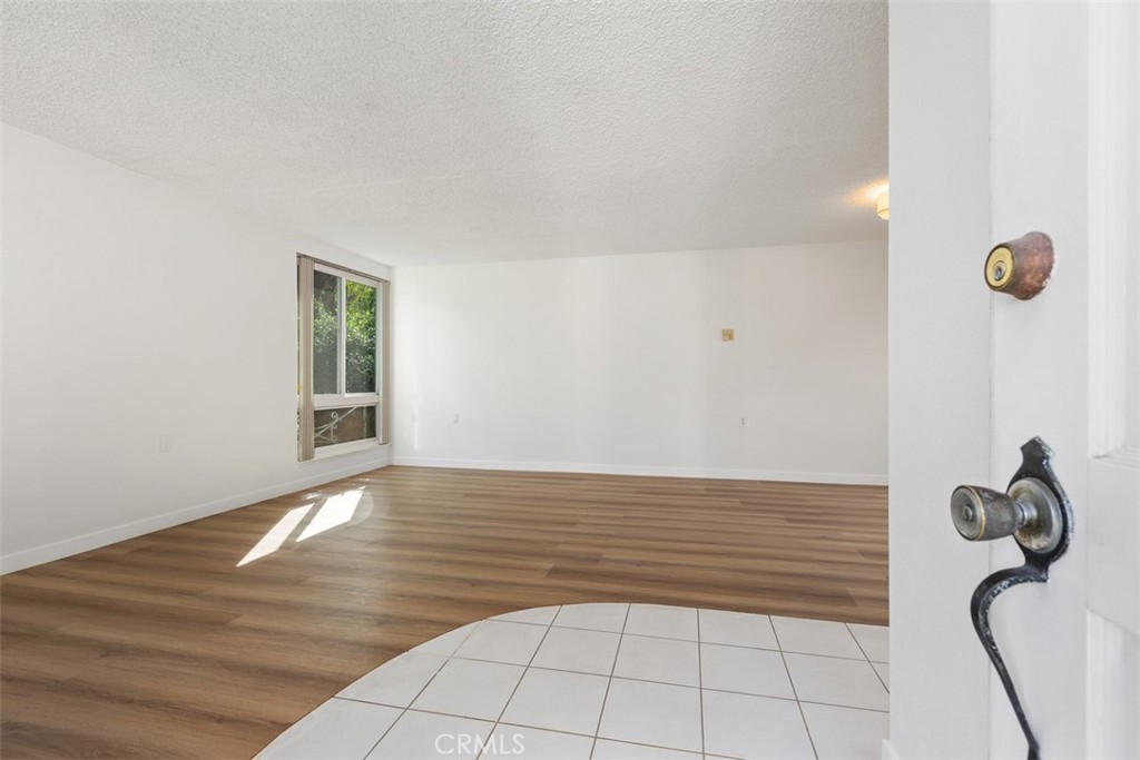 341 Avenida Sevilla D Property Photo 4