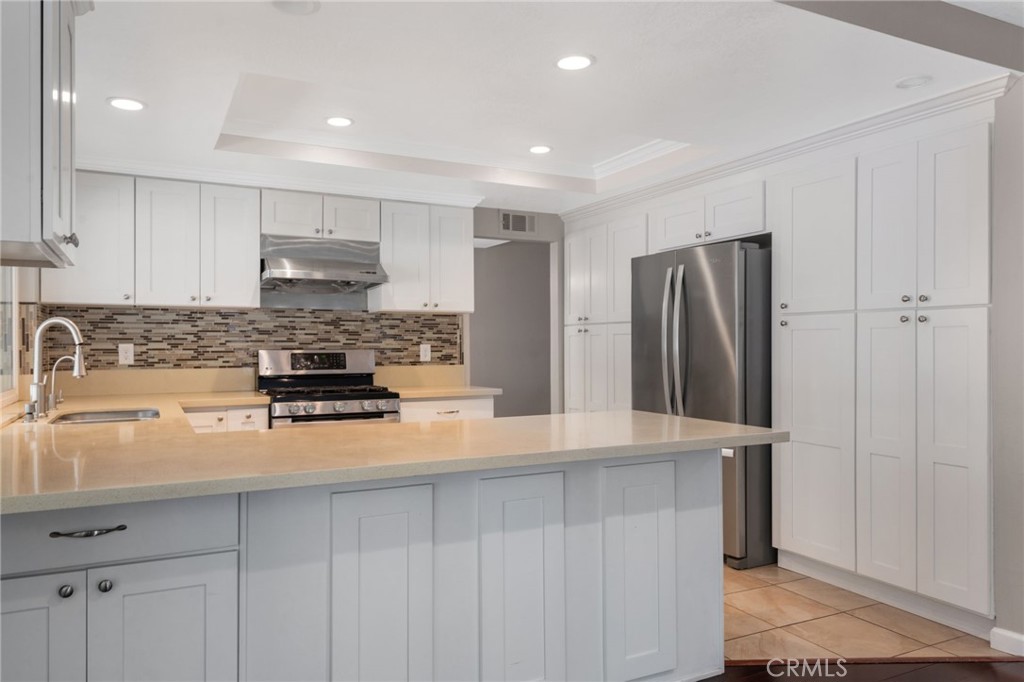 108 Pinetree Court Property Photo 16