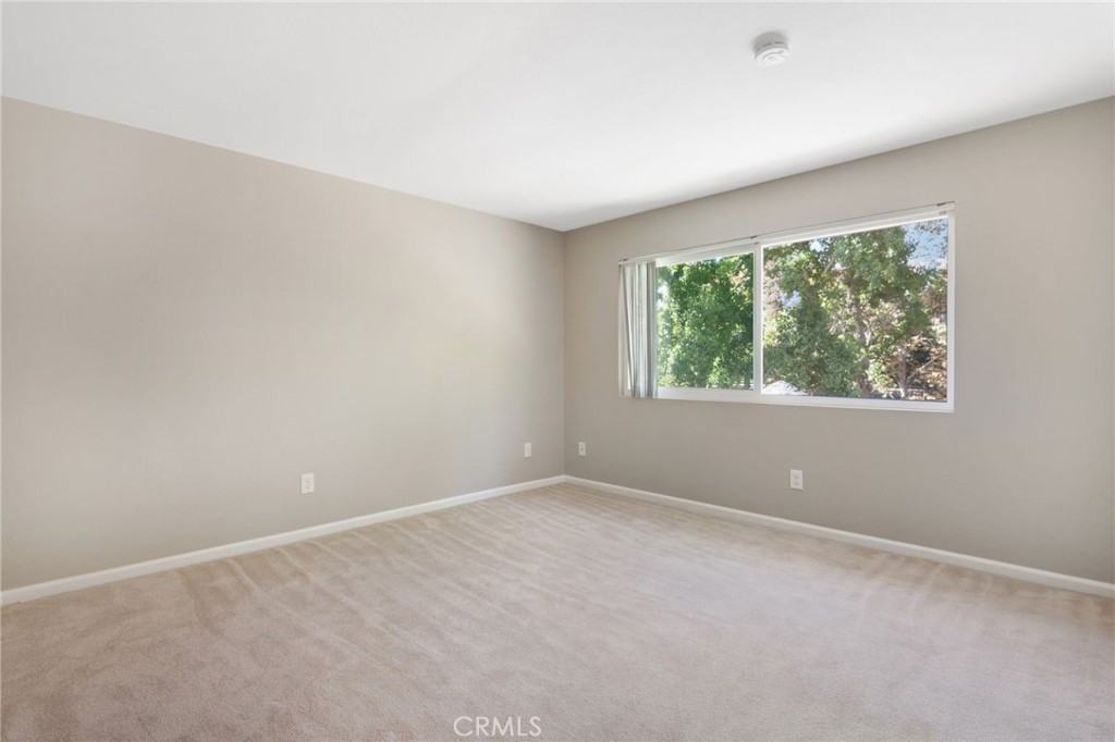 108 Pinetree Court Property Photo 37