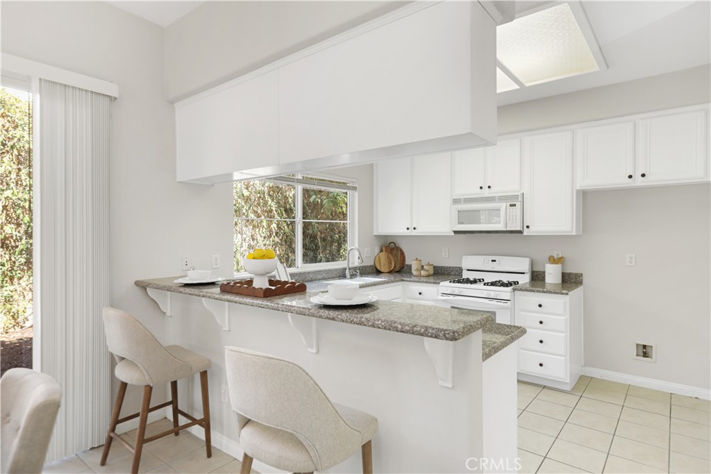 8656 Lago Vista Property Photo 7