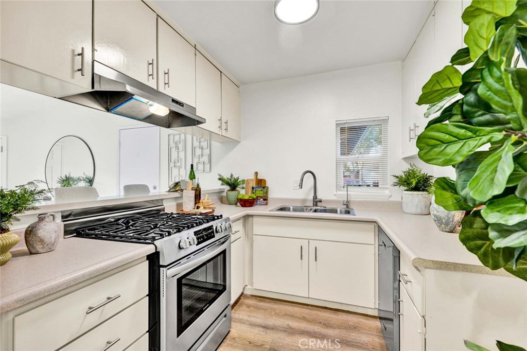 11886 Geode Property Photo 7