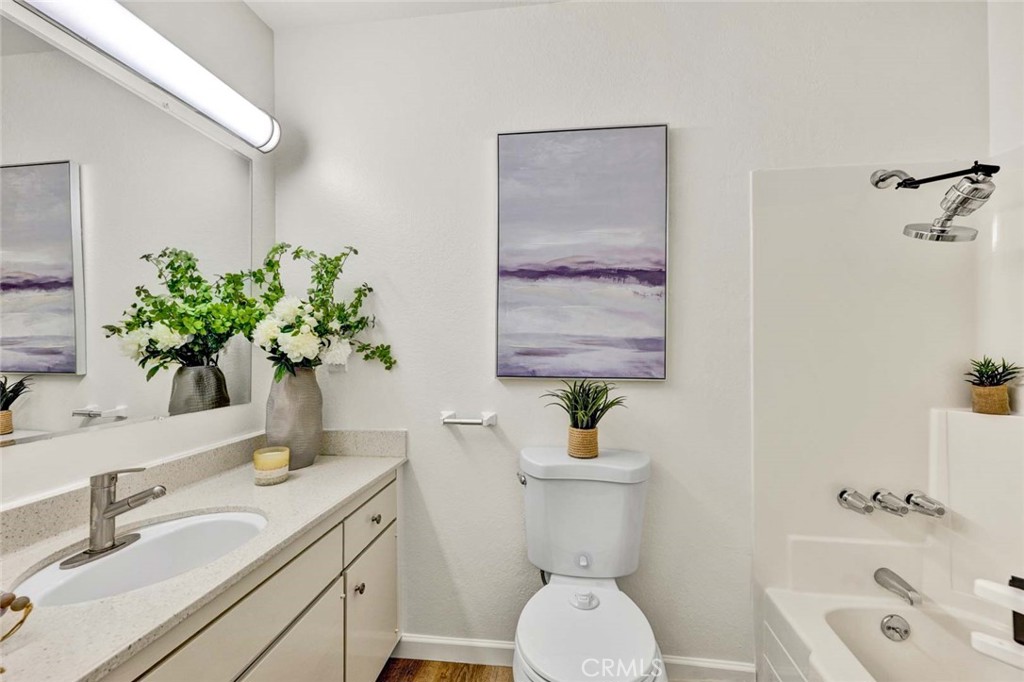 11886 Geode Property Photo 10