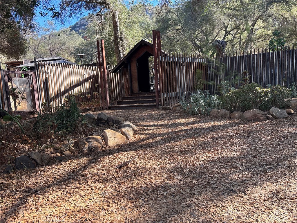 14549 Woods Valley Property Photo 7