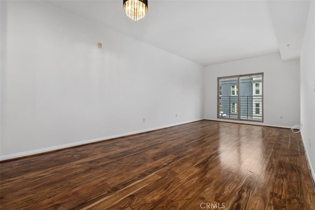 450 J 3191 Property Photo 6
