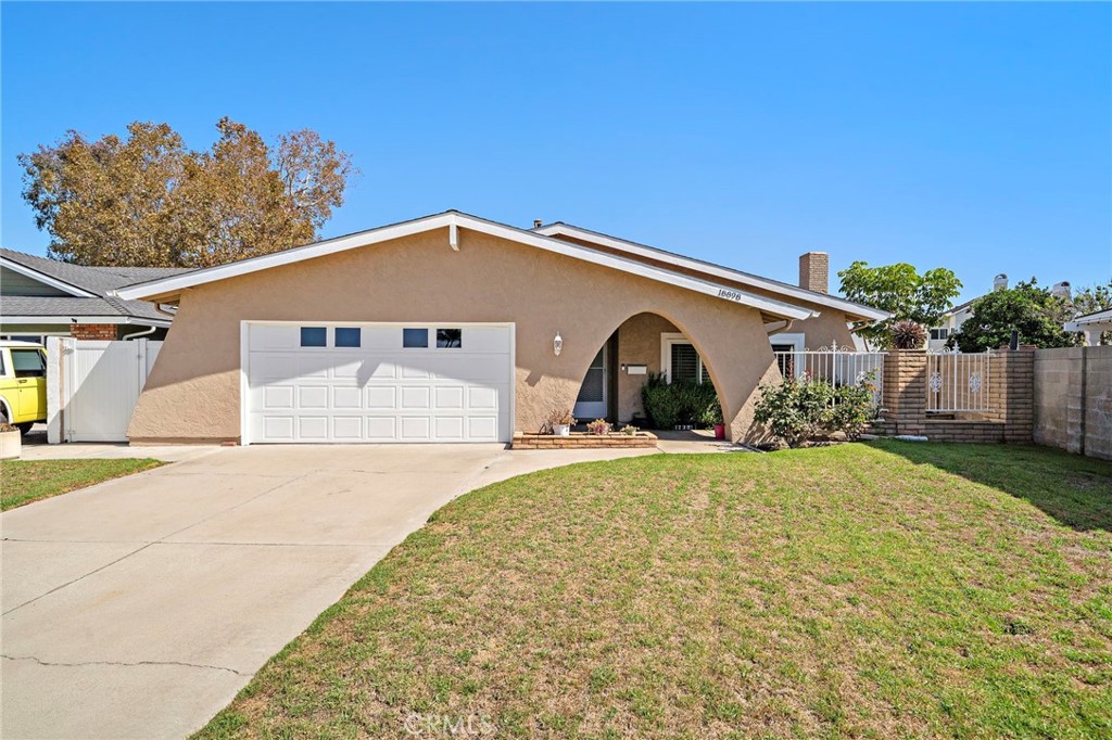 18898 Persimmon Circle Property Photo 1