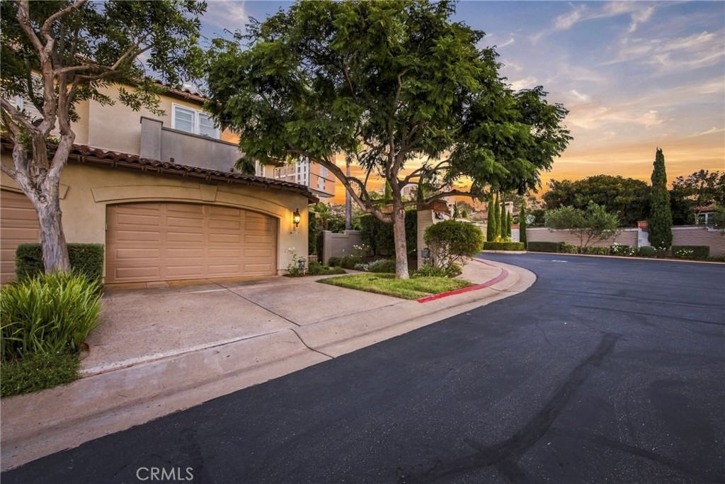 9703 Keeneland Property Photo 6