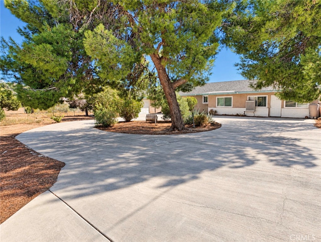18393 Orange Property Photo 6