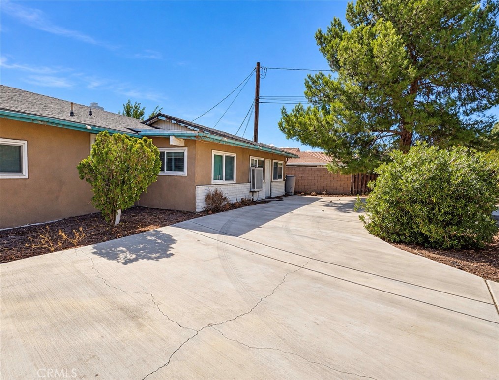 18393 Orange Property Photo 10