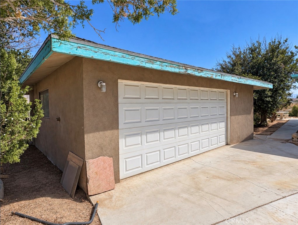 18393 Orange Property Photo 12