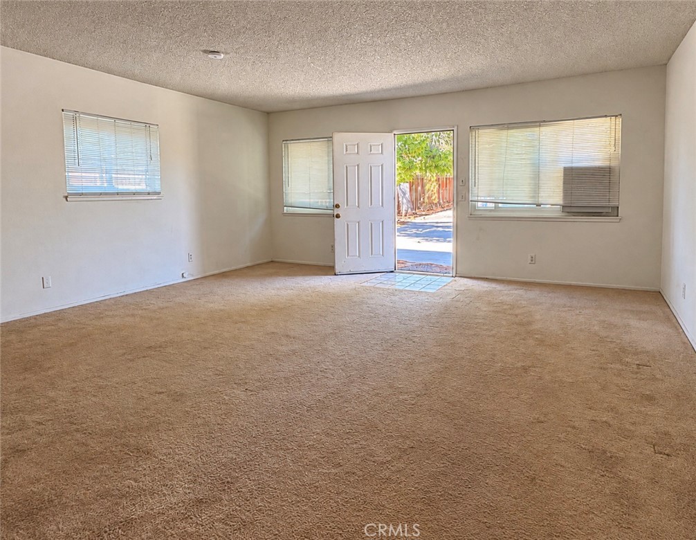 18393 Orange Property Photo 28