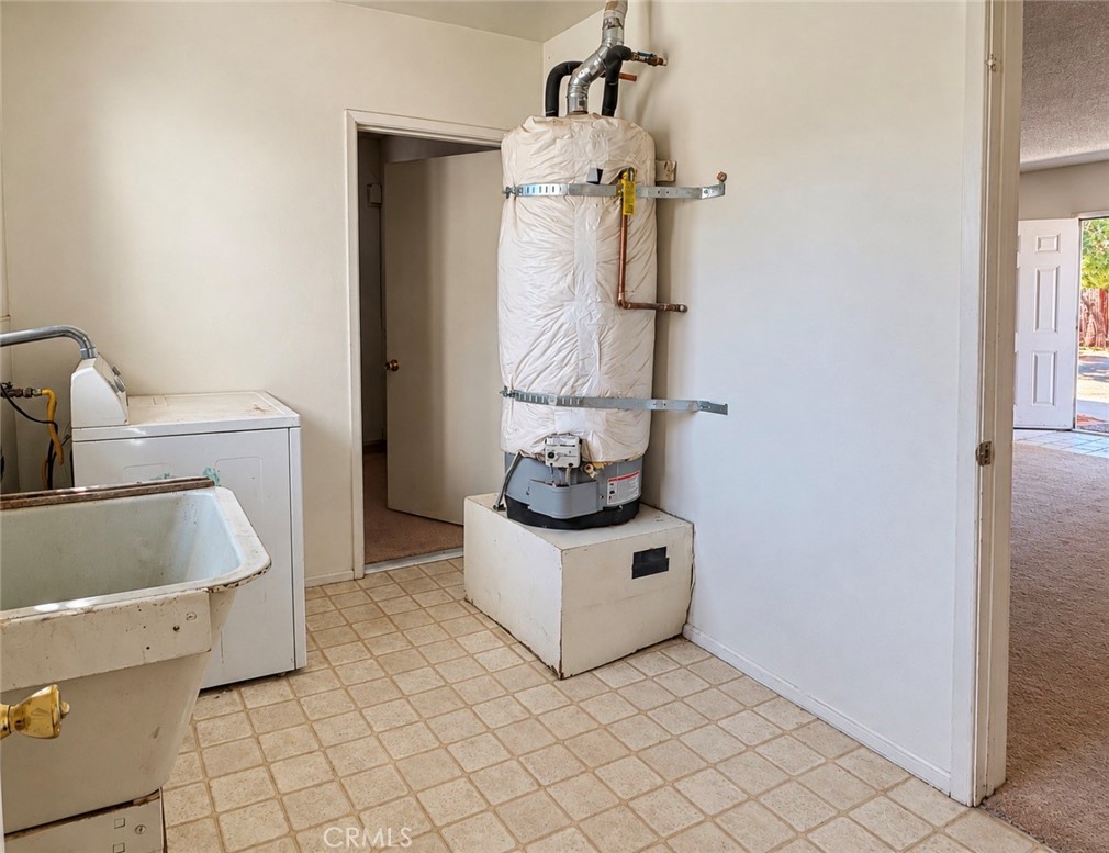 18393 Orange Property Photo 32