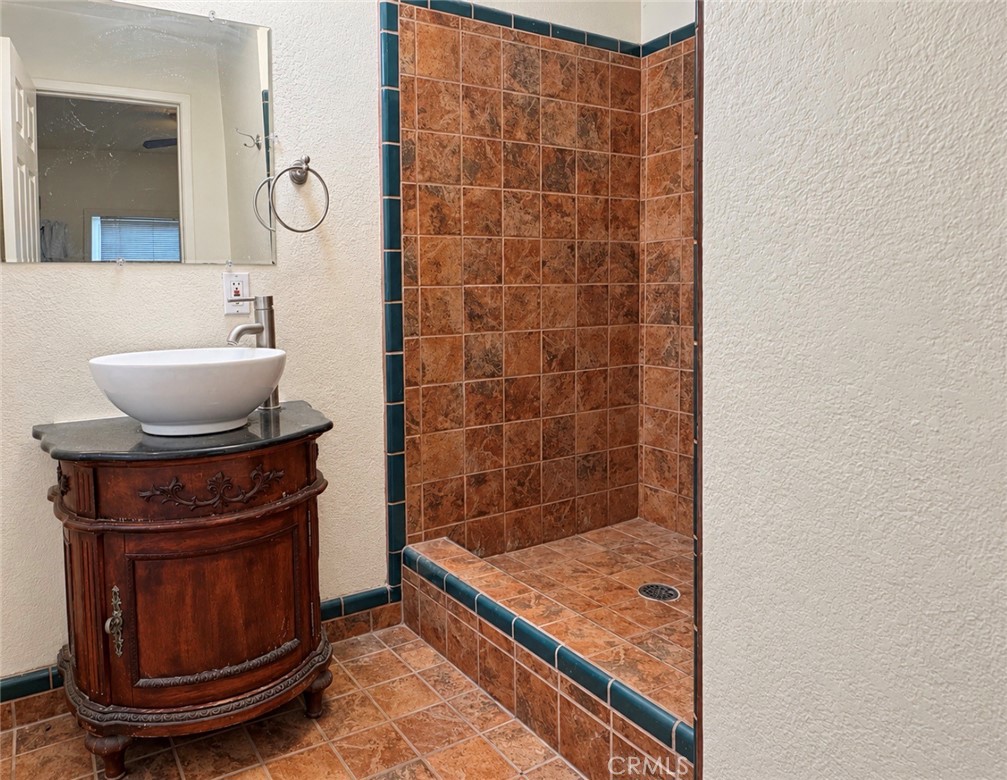 18393 Orange Property Photo 44