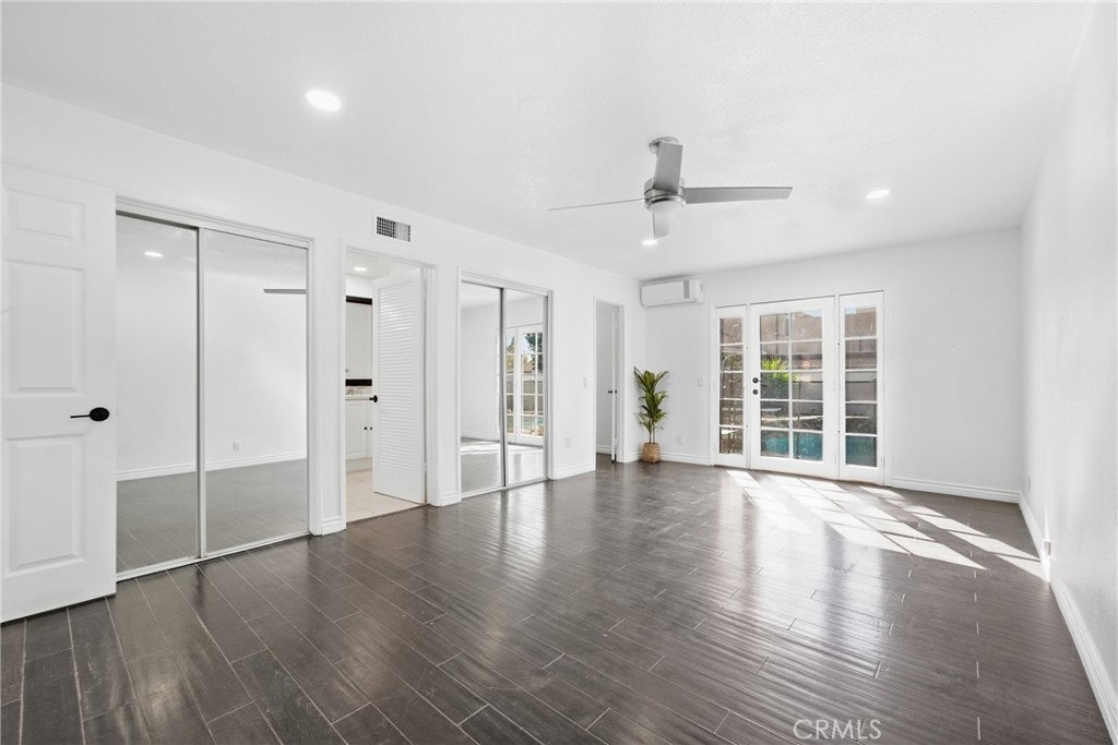 1688 N Shaffer Property Photo 11