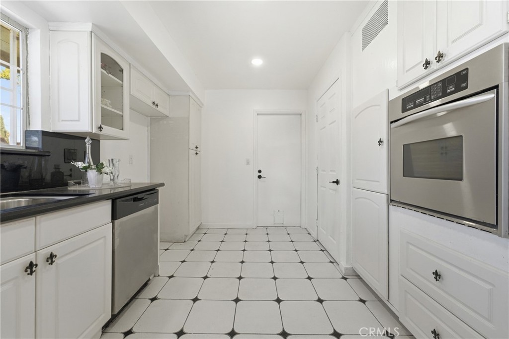 1688 N Shaffer Property Photo 35