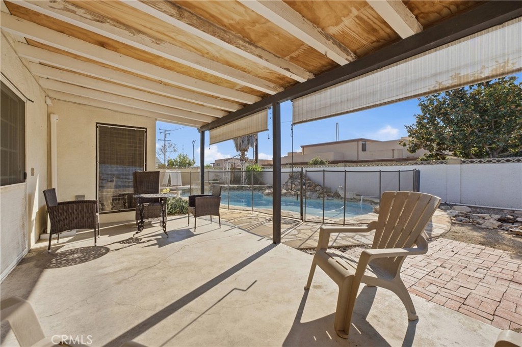 1688 N Shaffer Property Photo 40