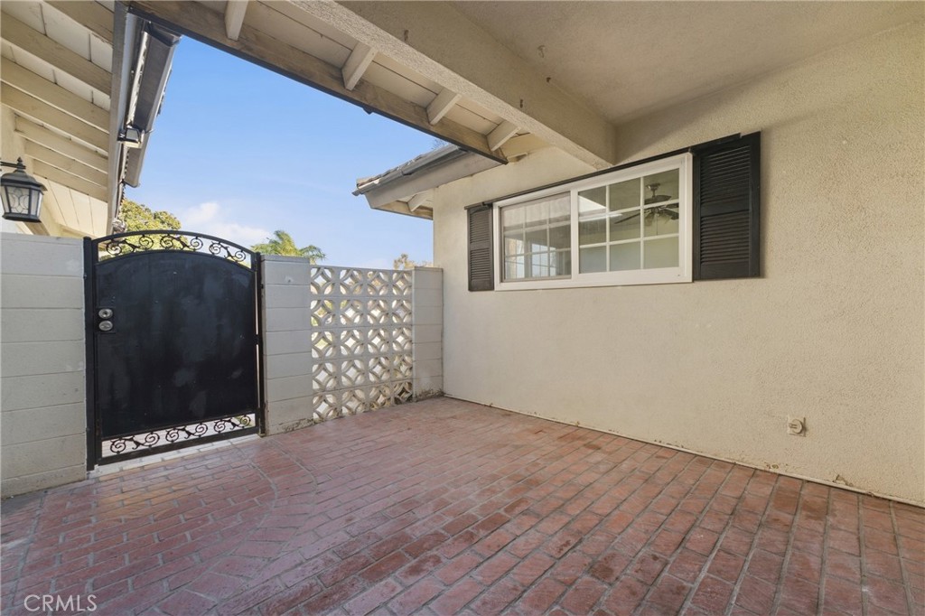 1688 N Shaffer Property Photo 51