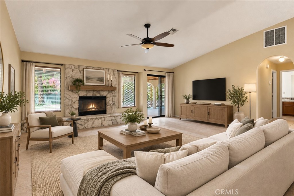 9801 Hoylake Property Photo 2