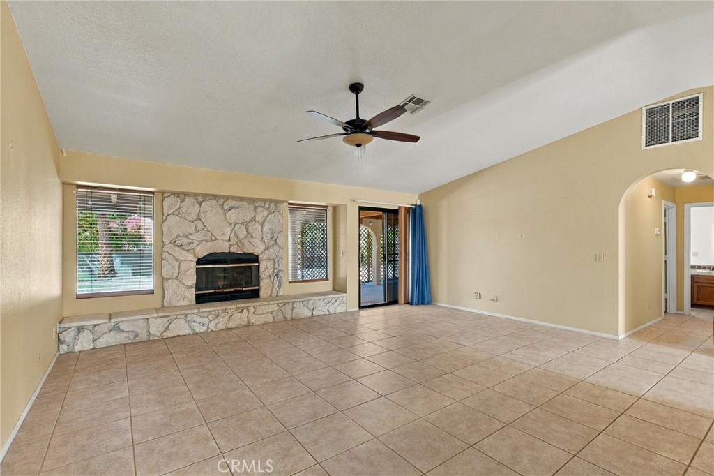 9801 Hoylake Property Photo 3