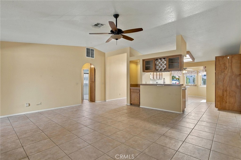 9801 Hoylake Property Photo 8