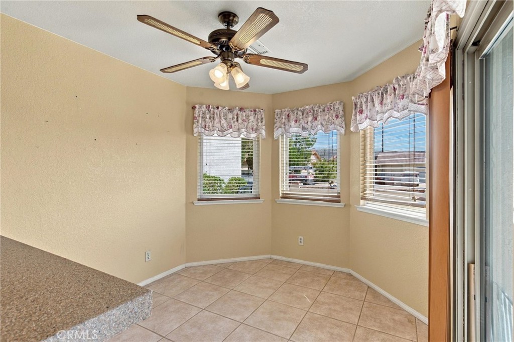 9801 Hoylake Property Photo 10