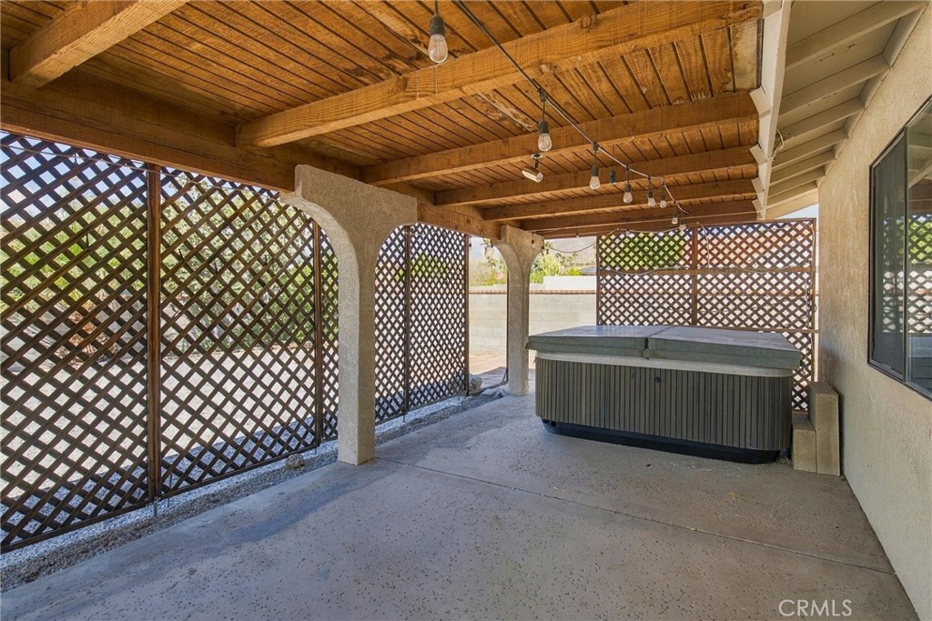 9801 Hoylake Property Photo 22